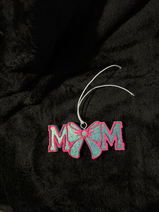 Mom Bow Freshie