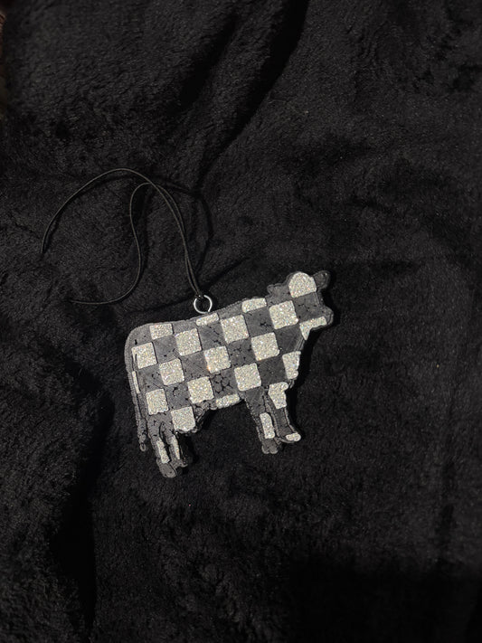Checkered Cow Freshie